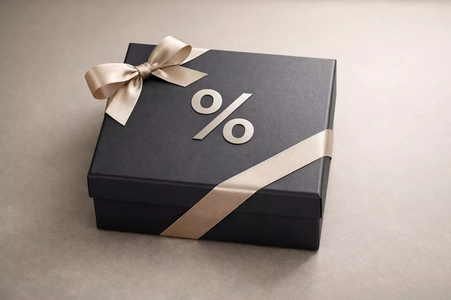 Geschenkbox mit Prozentzeichen als Bonus-Symbol